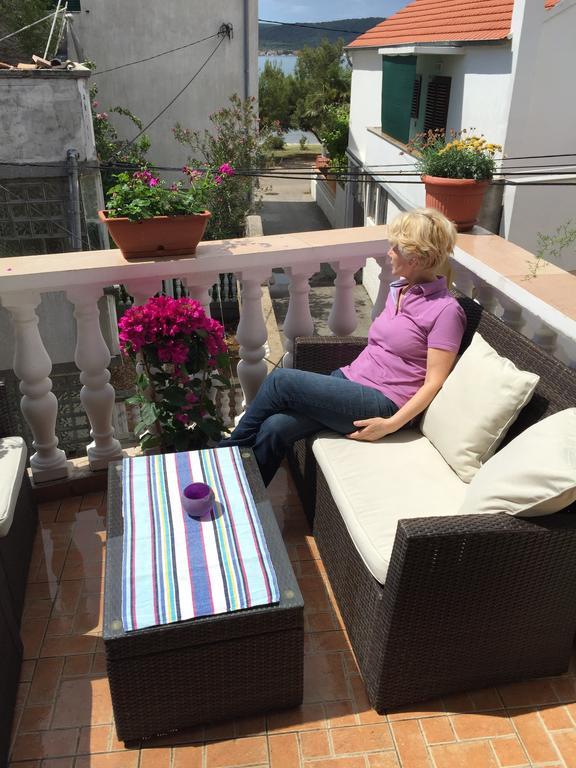 Apartment Grgo Biograd Na Moru Oda fotoğraf